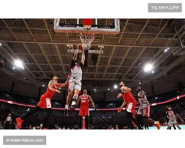 野马传球进攻层次分明 尼克斯与萨顿连线效率惊人